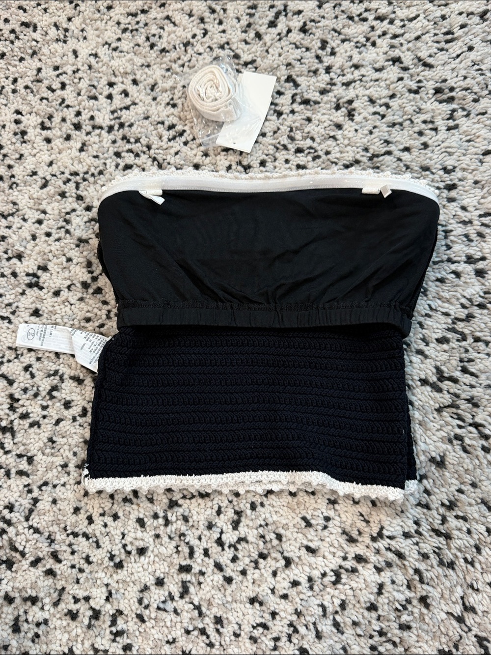 A&F Strapless Top - Picture 5 of 6